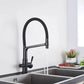 Robinet Cuisine Liora – Laiton Doré avec Flexible en Silicone Noir et Bec Pivotant